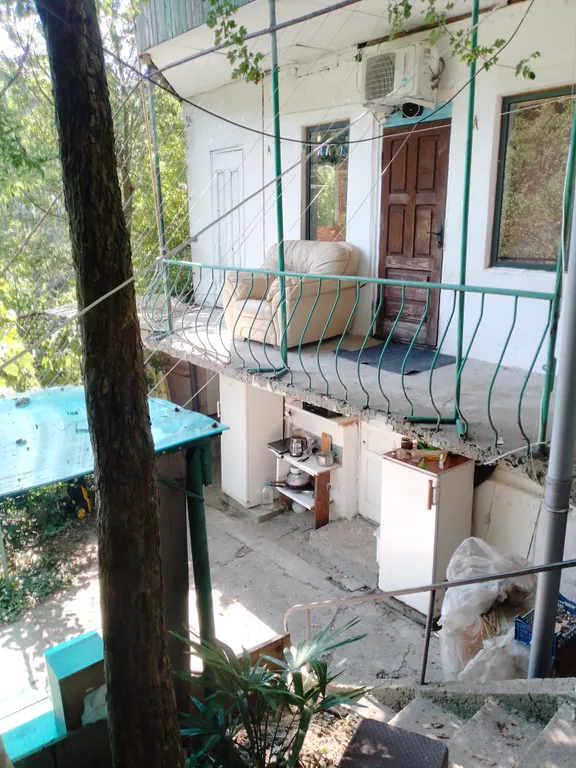 Коттедж 2й этаж домика в саду, 10 минут пешком до моря — аренда посуточно в Туапсе