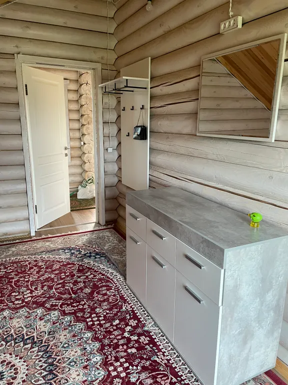 Деревянный дом у моря