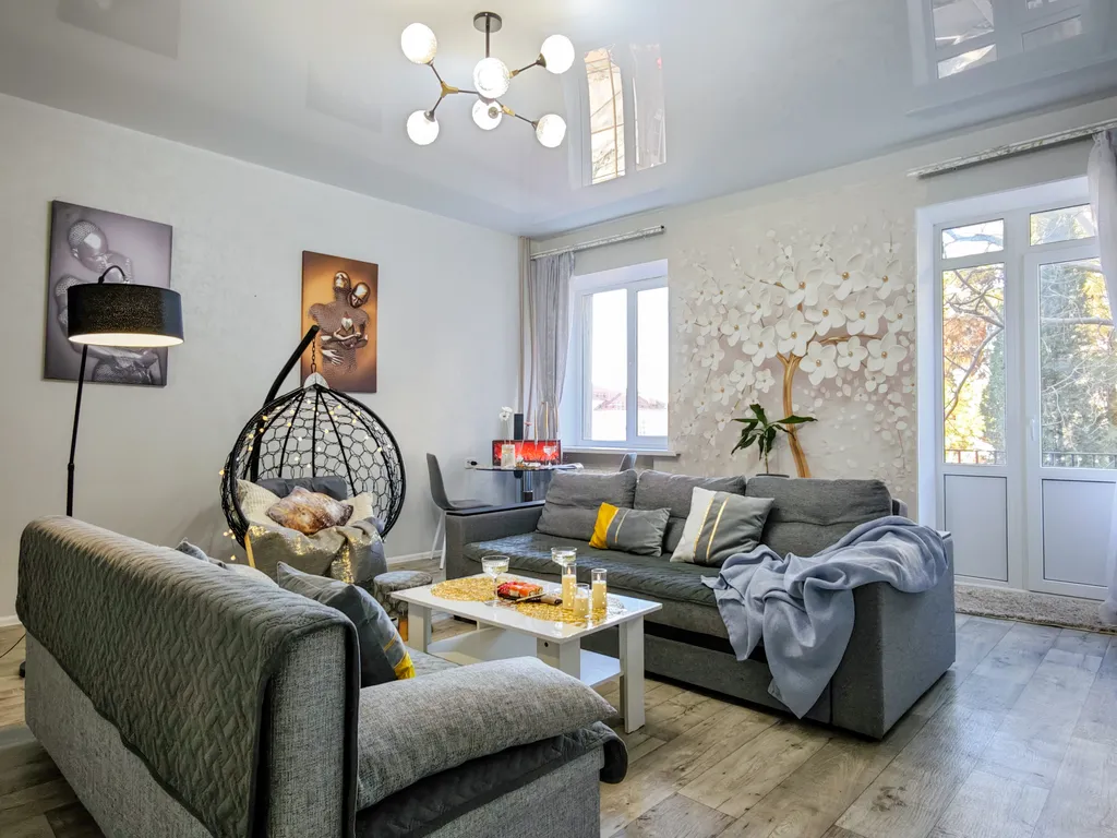 Квартира Квартира Счастье жить в Севастополе в самом центре с видом на Покровский собор — Севастополь