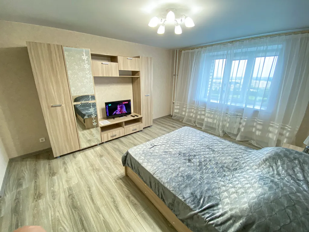 Отличная студия с шикарным видом из окна