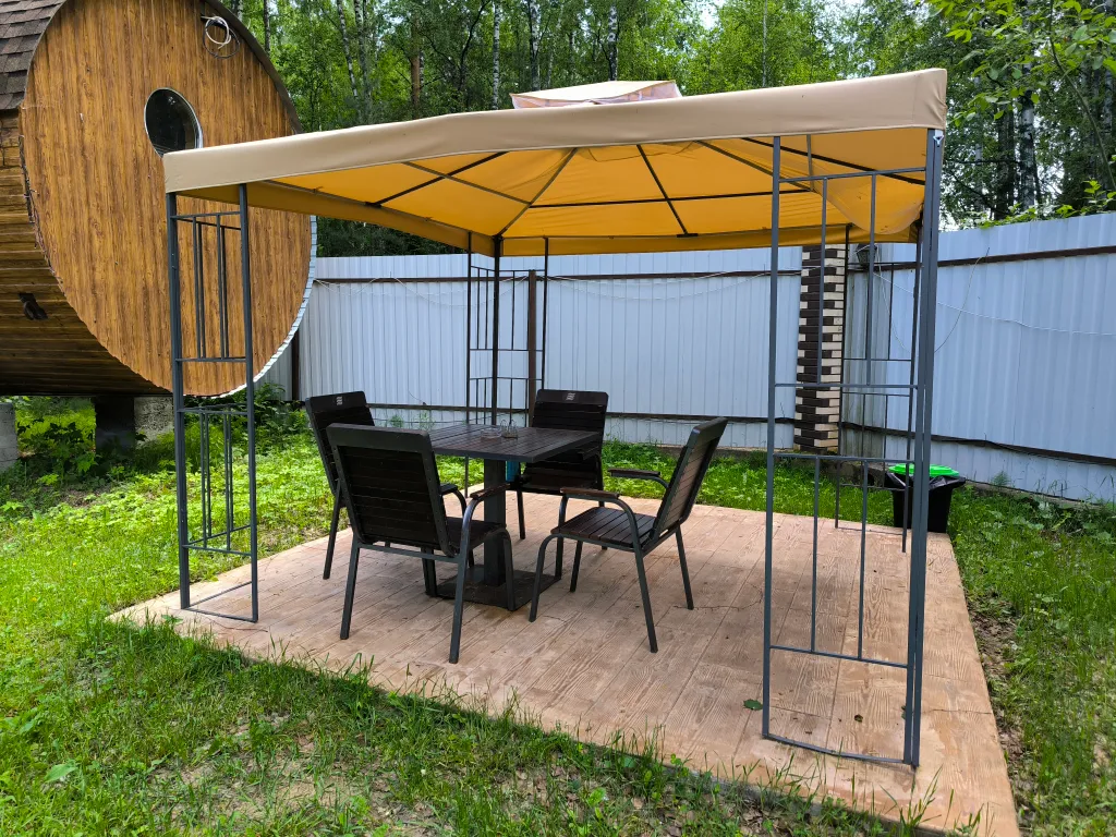 Удивительный дом в лесу