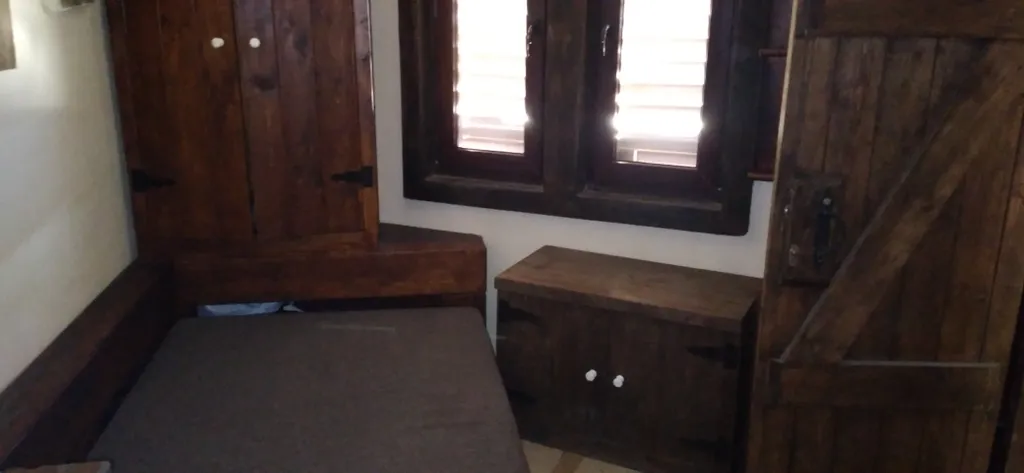 Замок у мыса Фиолент