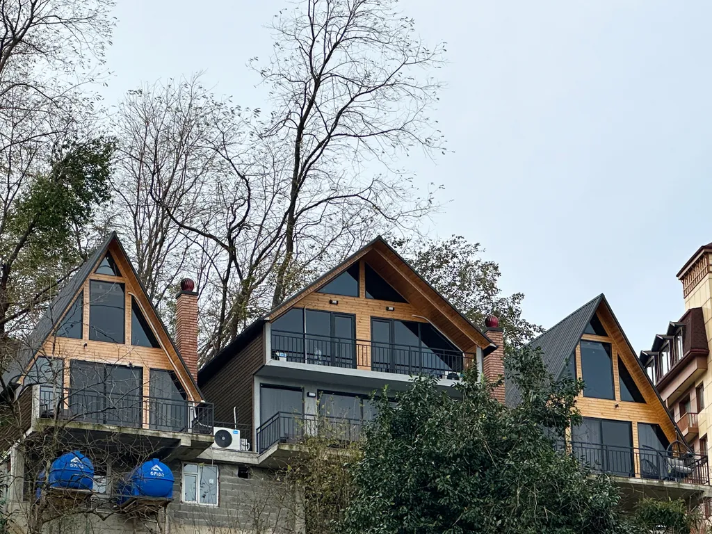 Коттедж с видом на город