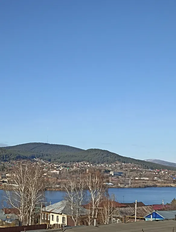 Квартира в центре города с шикарным видом на горы и пруд