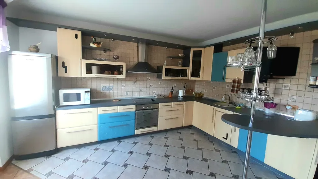 Прибрежный уголок для отдыха на природе