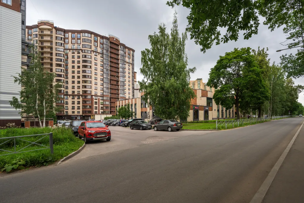 Семейные апартаменты у центра Алмазова