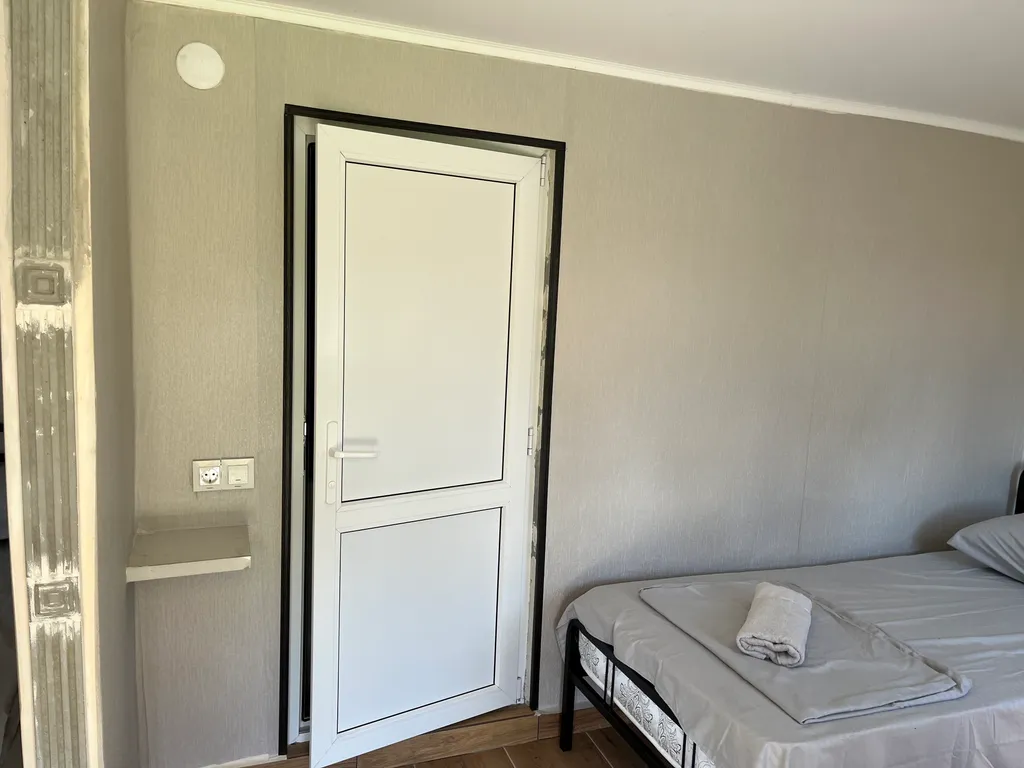 Коттедж Коттедж «Басиат» с видом на горы — Сухум