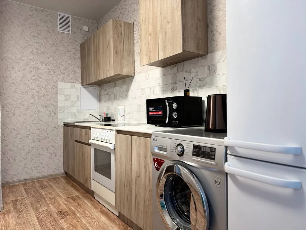 Квартира Двухкомнатная квартира на набережной Енисея — Красноярск