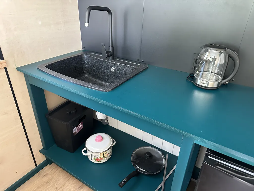 Коттедж Дом на берегу реки у пирса — Сясьстрой