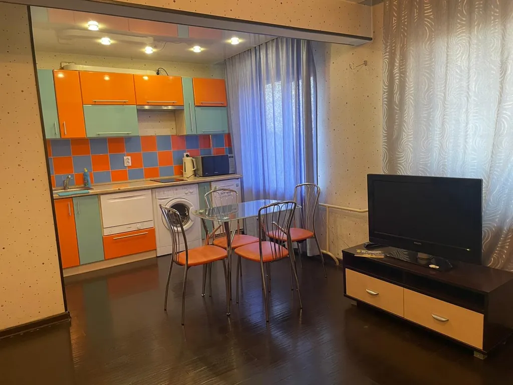 Уютная квартира на Предмостной площади