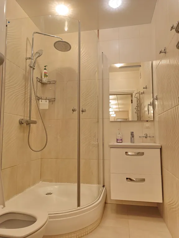 4-комнатная Квартира