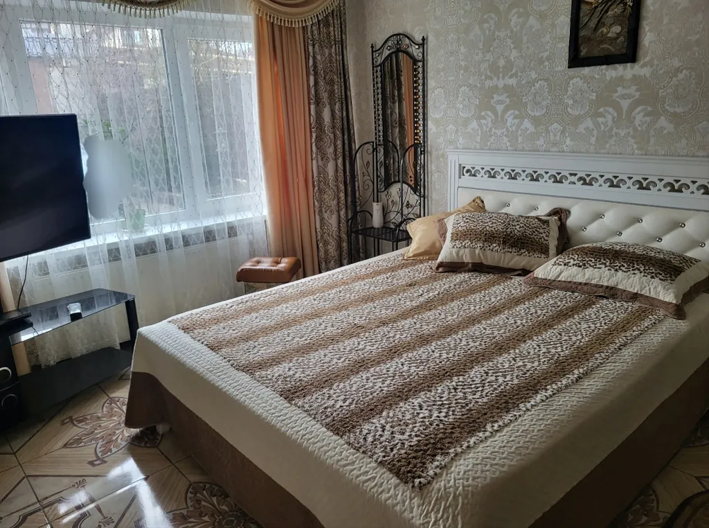 Квартира Квартира в частном доме с отдельным входом — Цемдолина