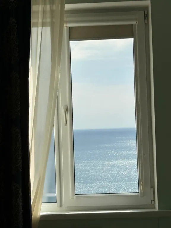 Квартира Удобная квартира с видом на море рядом с пляжем на красивой набережной — Анапа