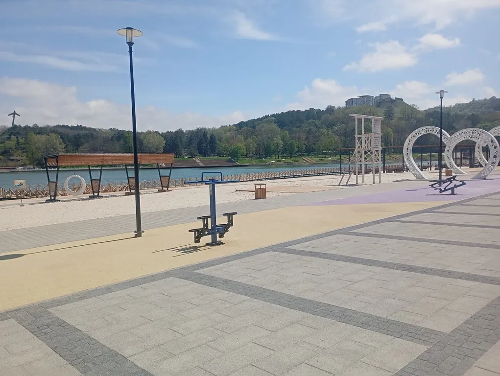 Дом у озера