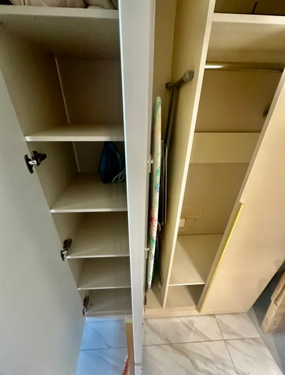 Дизайнерская квартира возле моря с балконом