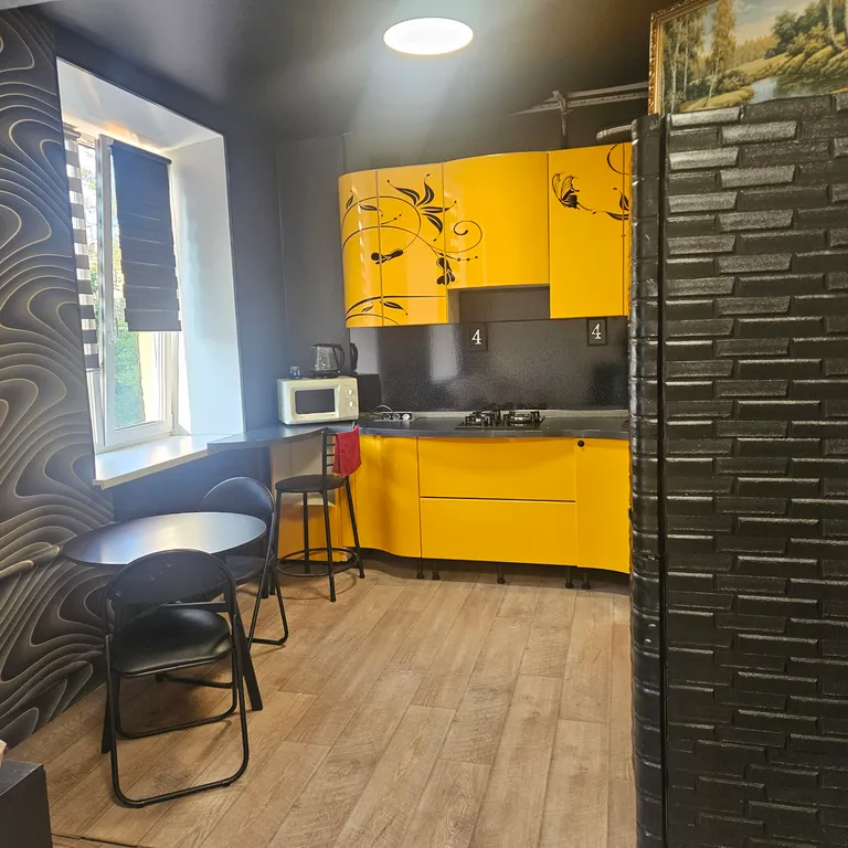 Двухкомнатная квартира с балконом и интернетом