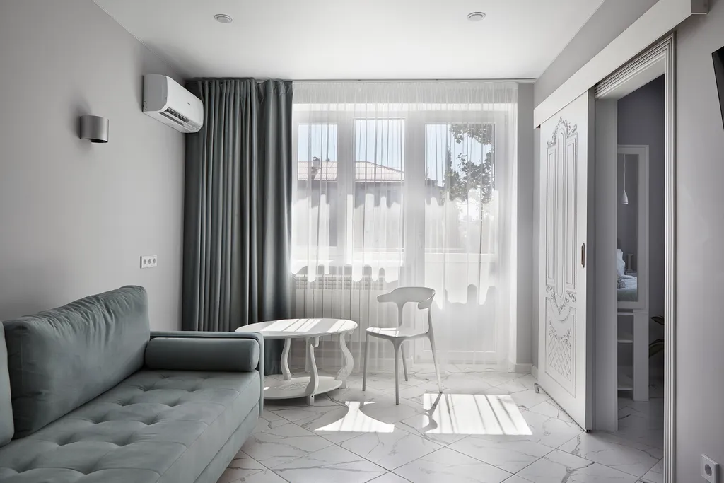 Видовая квартира с балконом у Херсонеса