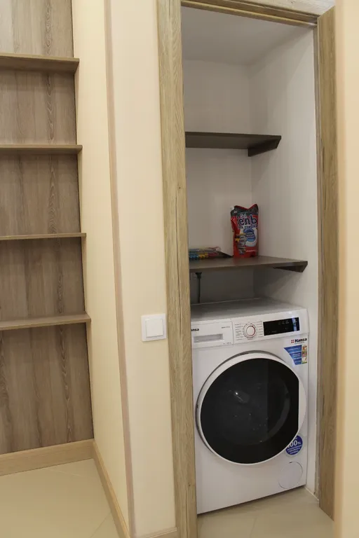 Шикарный двухуровневый апартамент с видом на море и горы