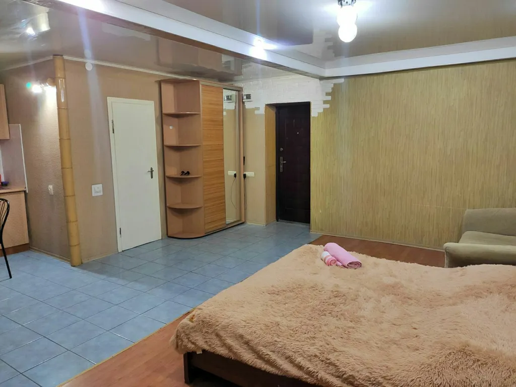 Квартира Квартира в центре — Луганск