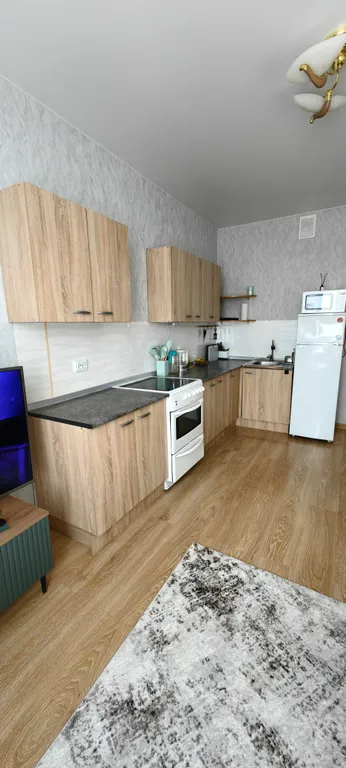 Уютная новая квартира рядом с Павловском