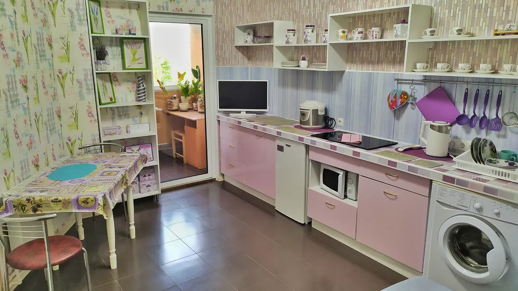 Квартира Новая квартира с только завершённым дизайн-ремонтом в самом центре — Алушта