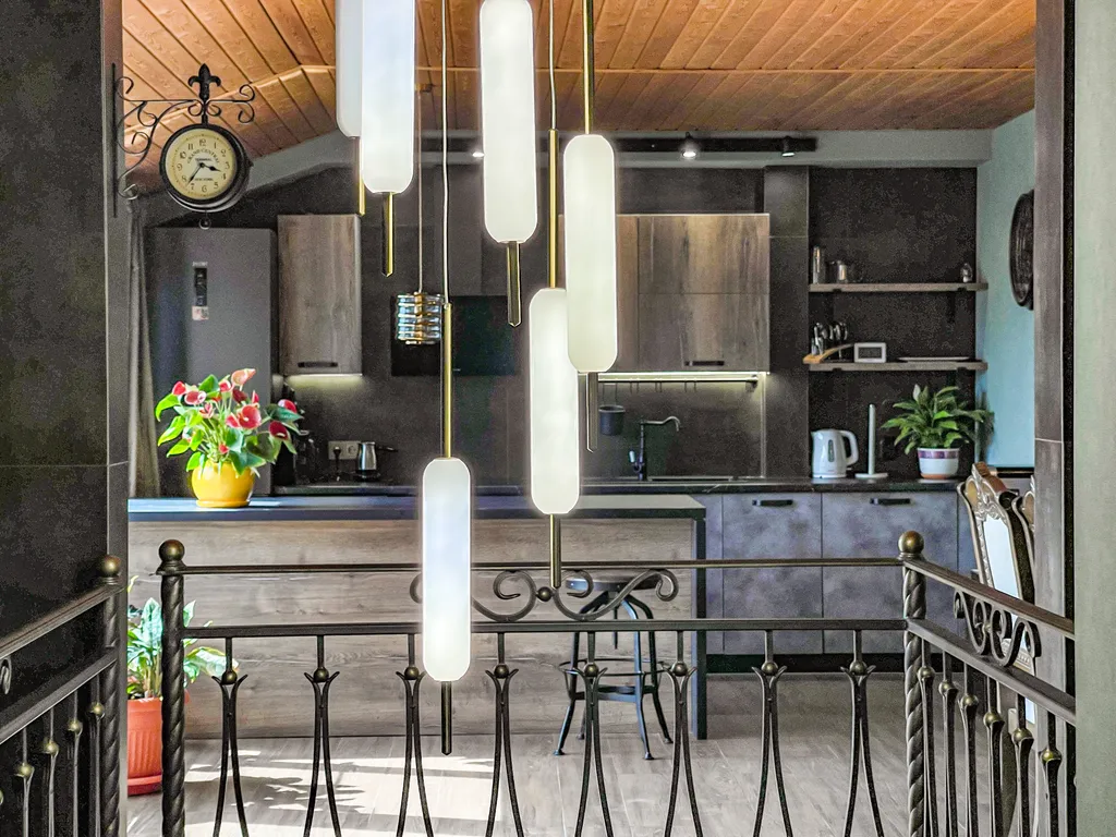 Мансарда с террасой в парке на Театральной площади