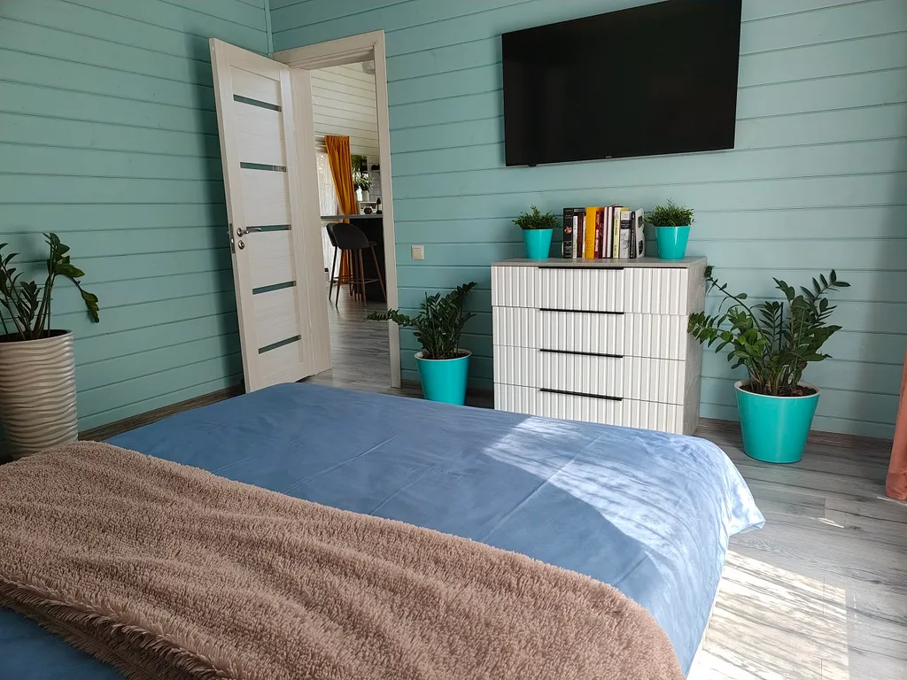 Семейный дом с баней в березовой роще