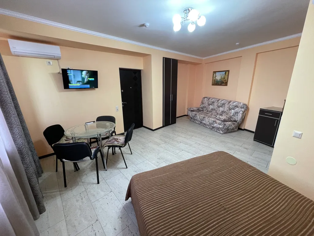 Апартаменты в 100 метрах от пляжа, парковка, мангальная зона