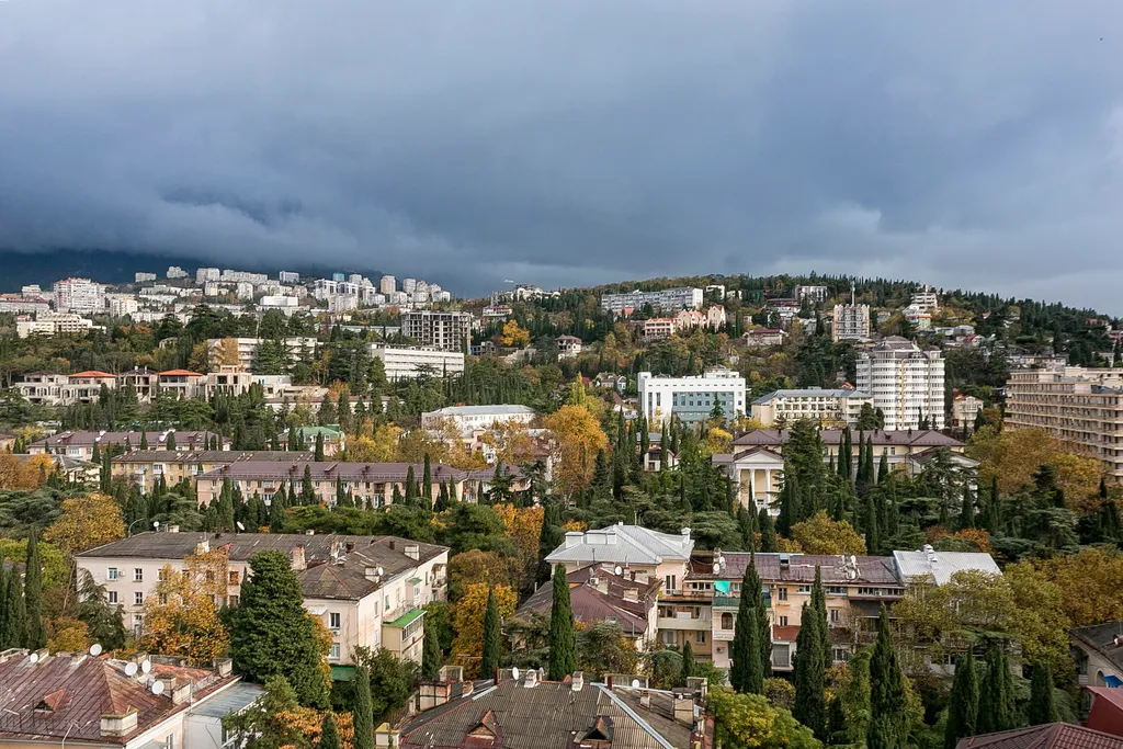 Садовая. В самом центре, вид на море
