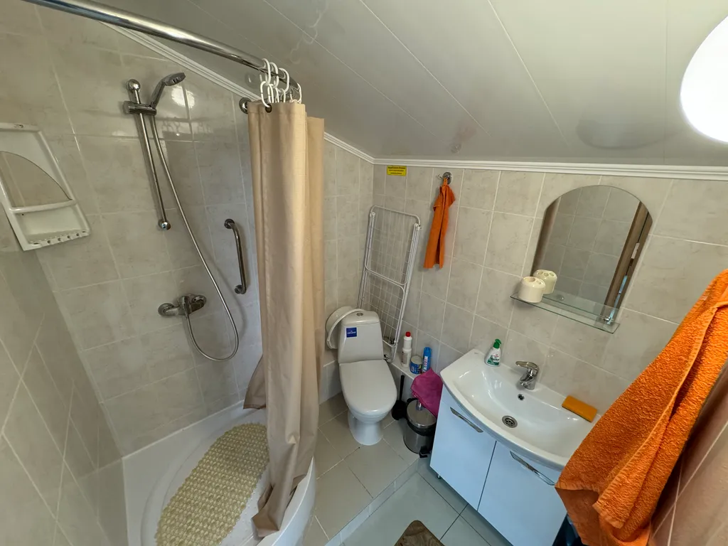 Уютный семейный номер стандарт Комильфо с видом на город