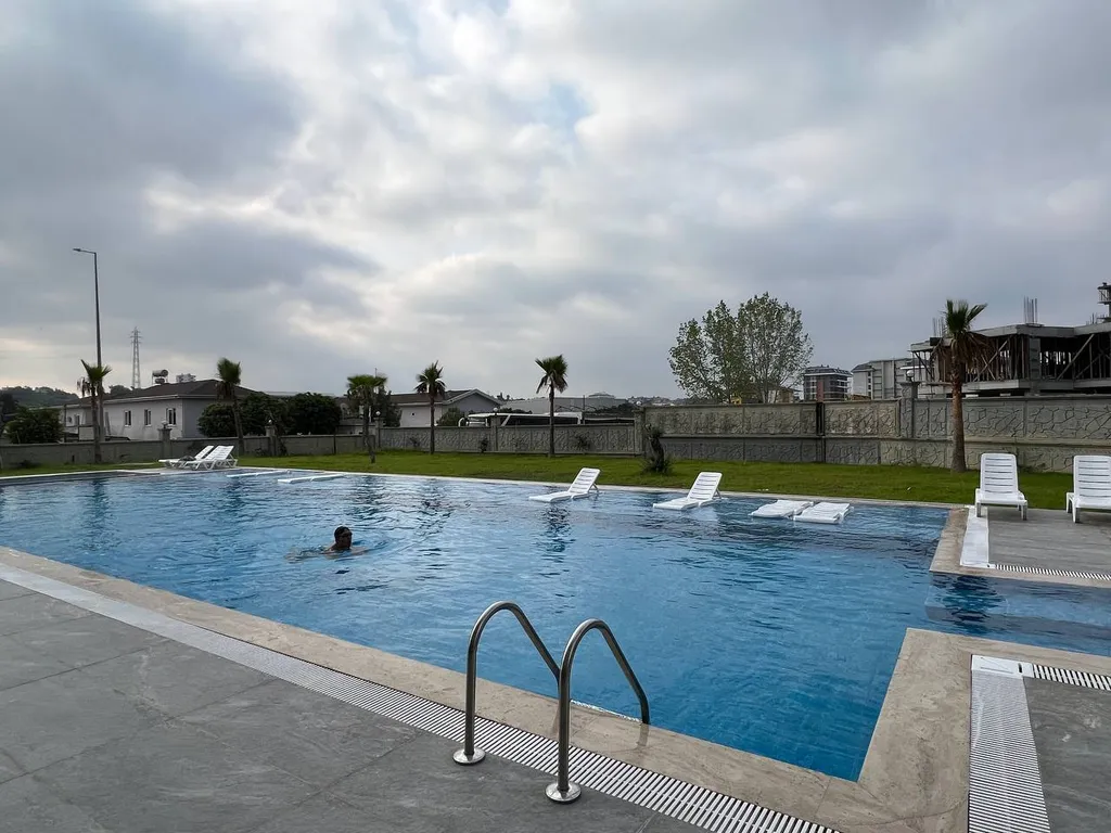 Стильные комфортные апартаменты с видом на море