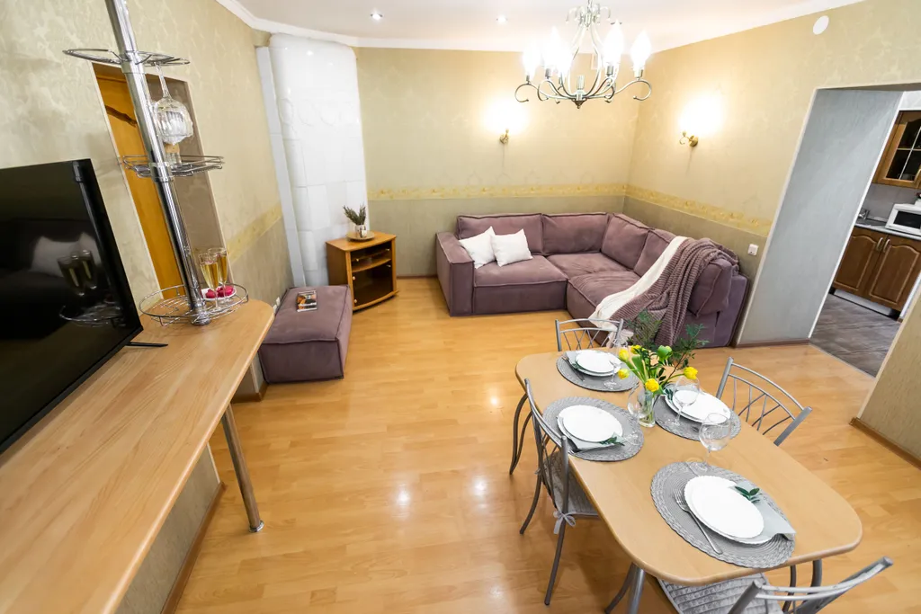 Рядом Невский, торговые центры, метро