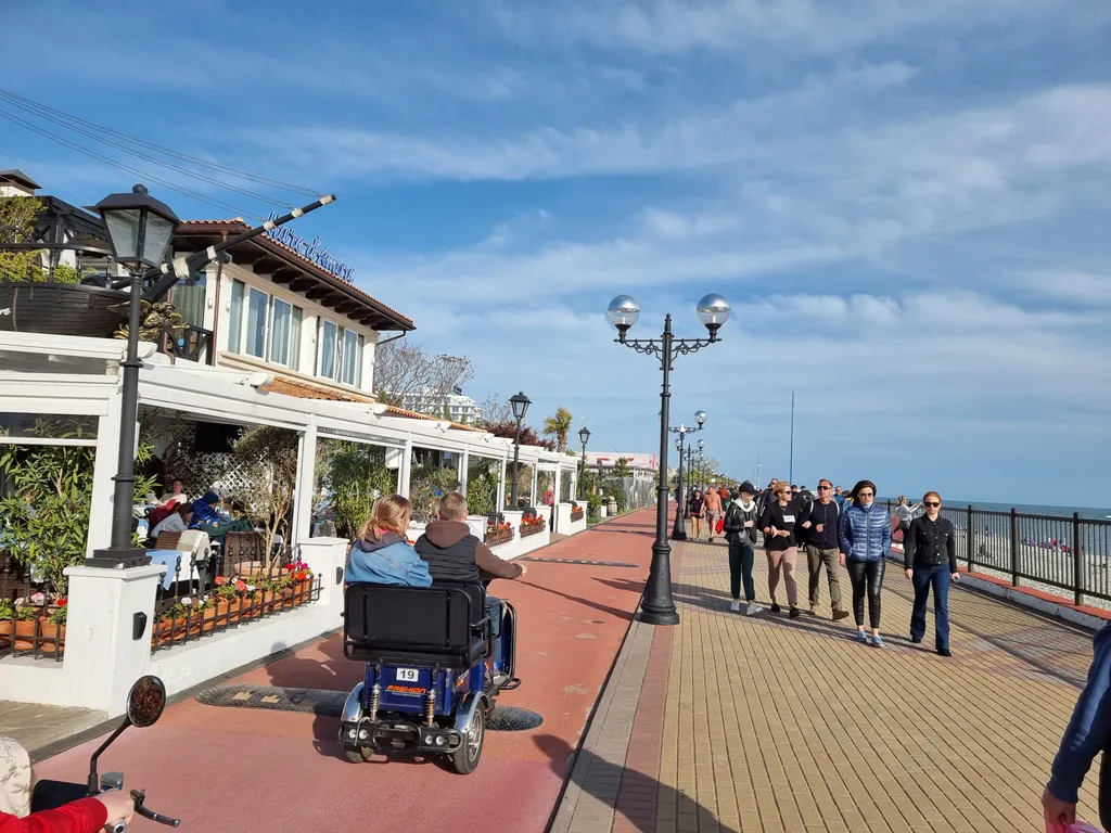 На самом берегу моря квартира для Вашей семьи