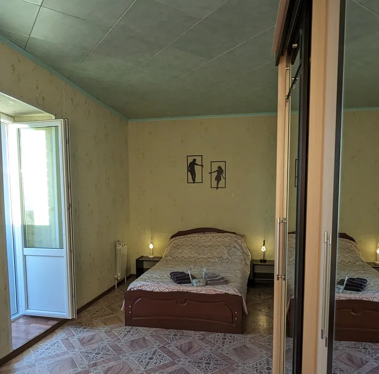 Квартира напротив центра травмотологии