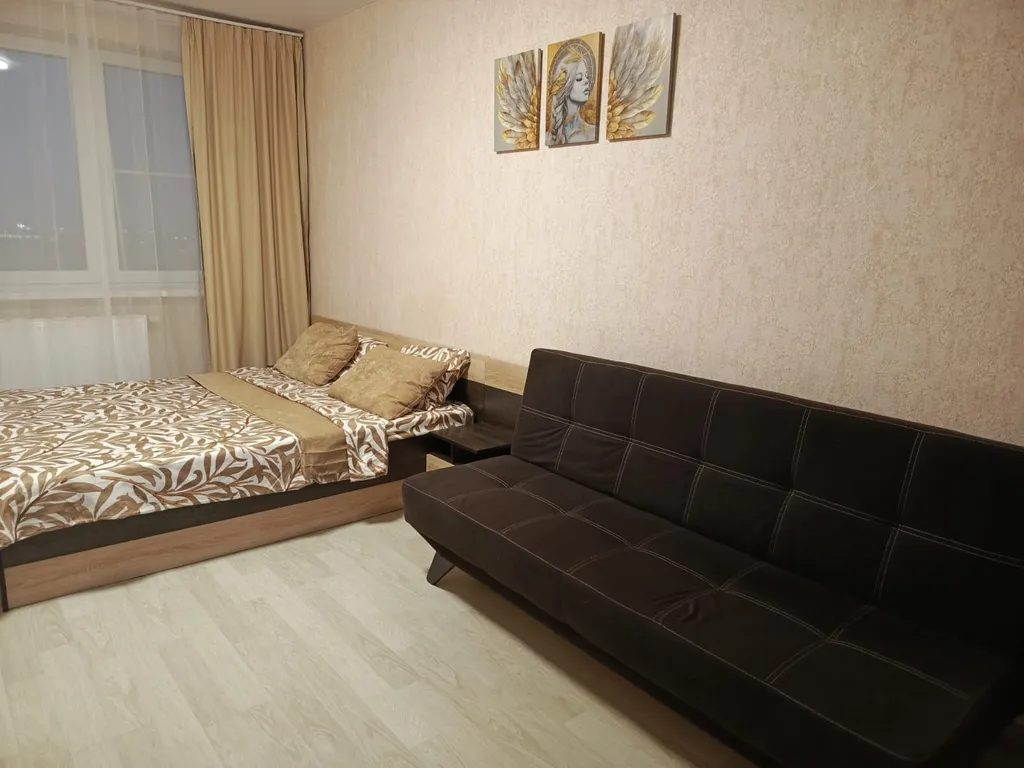 Квартира Квартира Отличная евротрешка у парка Галицкого — Краснодар