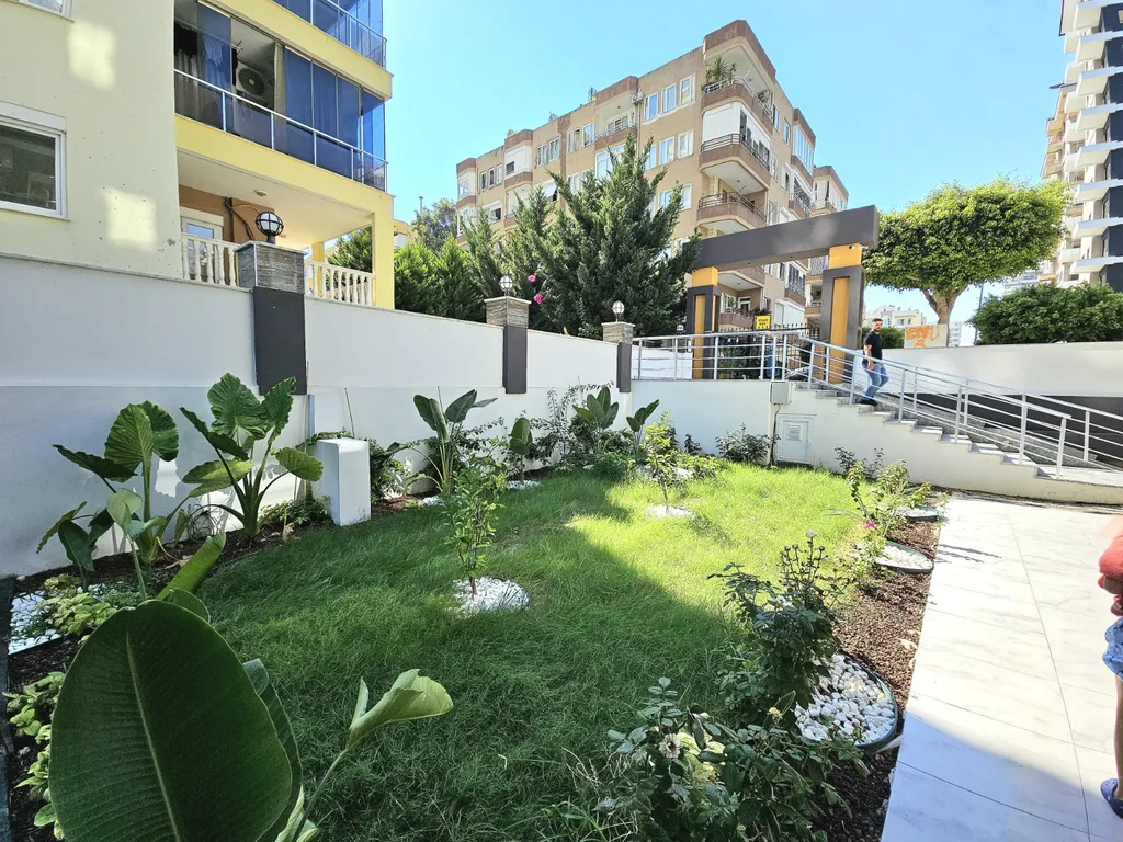 Дизайнерская квартира с великолепным видом на море