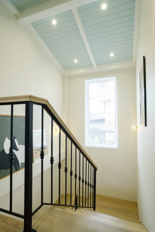 Семейный дом с территорией и видом на море