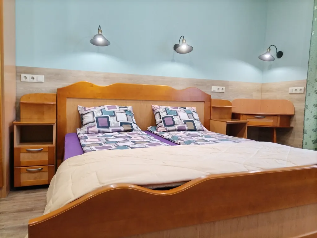 Уютная квартира в центре города с тремя спальнями