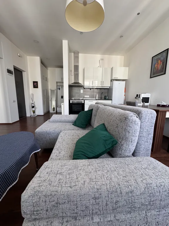 Тихий район, для спокойного отдыха, без шума за окном