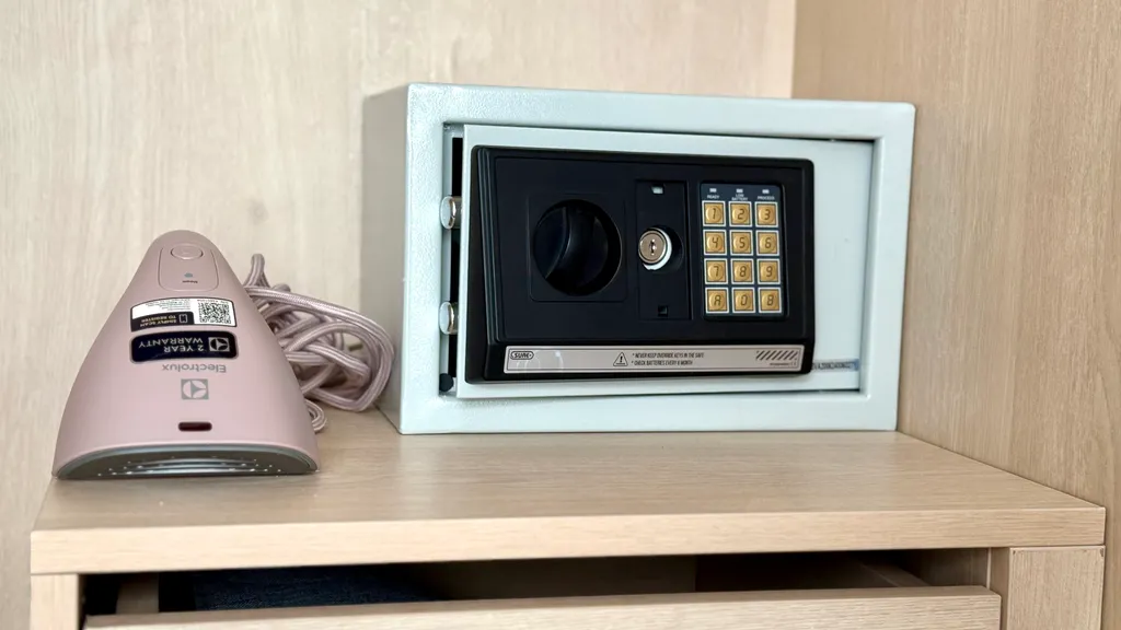 Уютная квартира у моря с бассейном, рядом пляж Камала