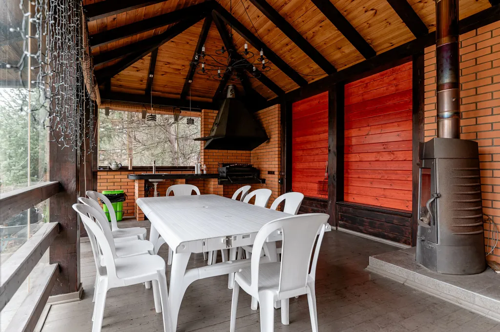 Отличный дом с бассейном и сауной