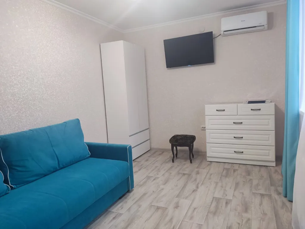 Двухэтажный дом под ключ с двором