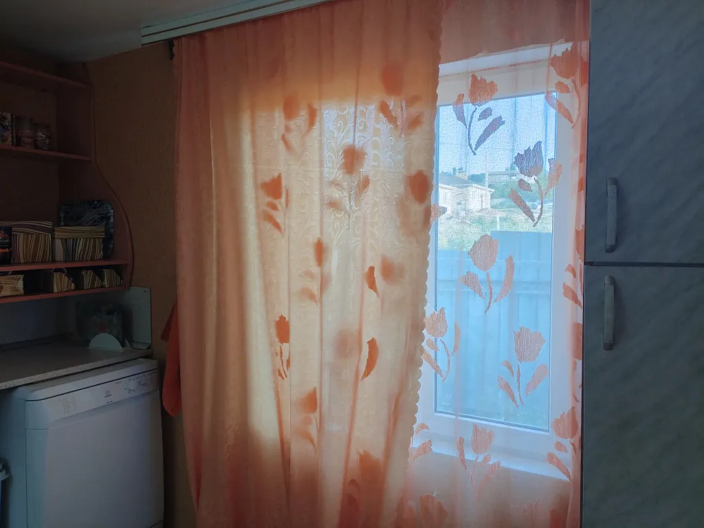 Комната в доме у родника за 3 продольной магистралью