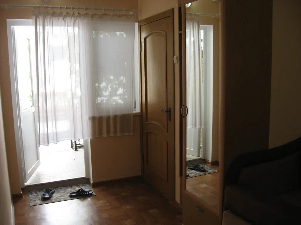 Квартира Квартира Трехместный номер — Новоотрадное