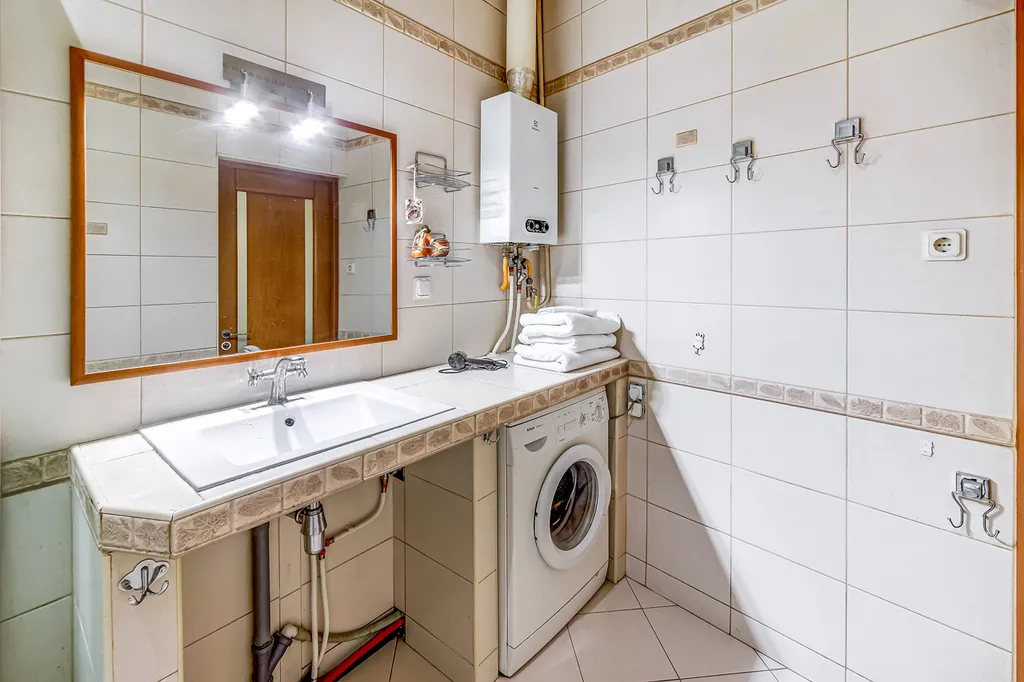 Квартира Квартира Двушка на Невском с паркингом, метро в минуте — Санкт-Петербург