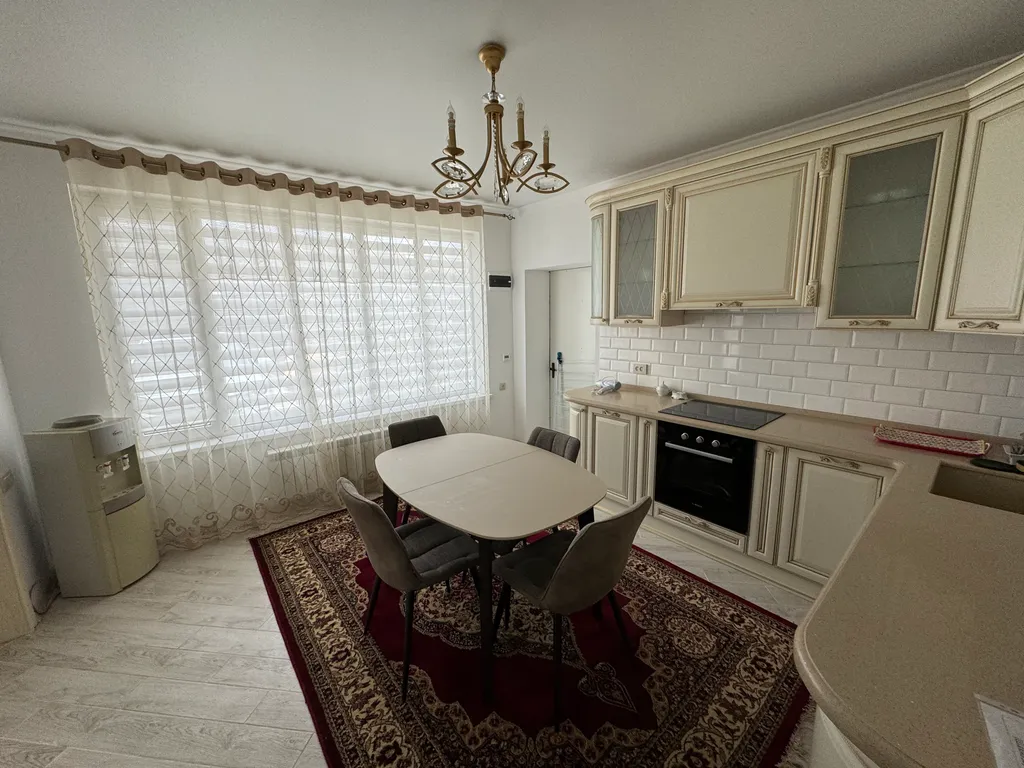 Уютный дом в горах