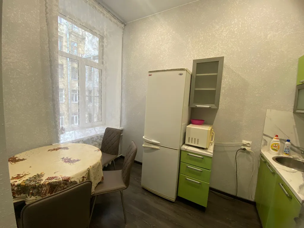 Двухкомнатная квартира у Невского проспекта