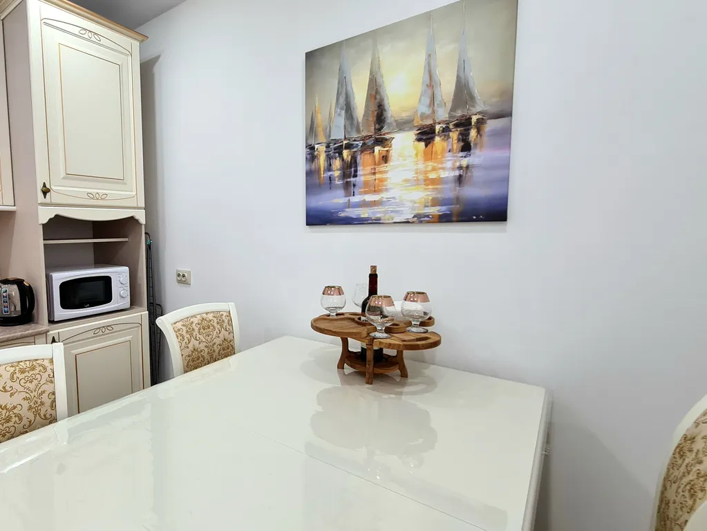 Квартира Двухкомнатная квартира с видом на море. — Адлер