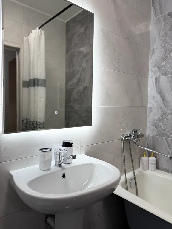 Современная квартирка в центре