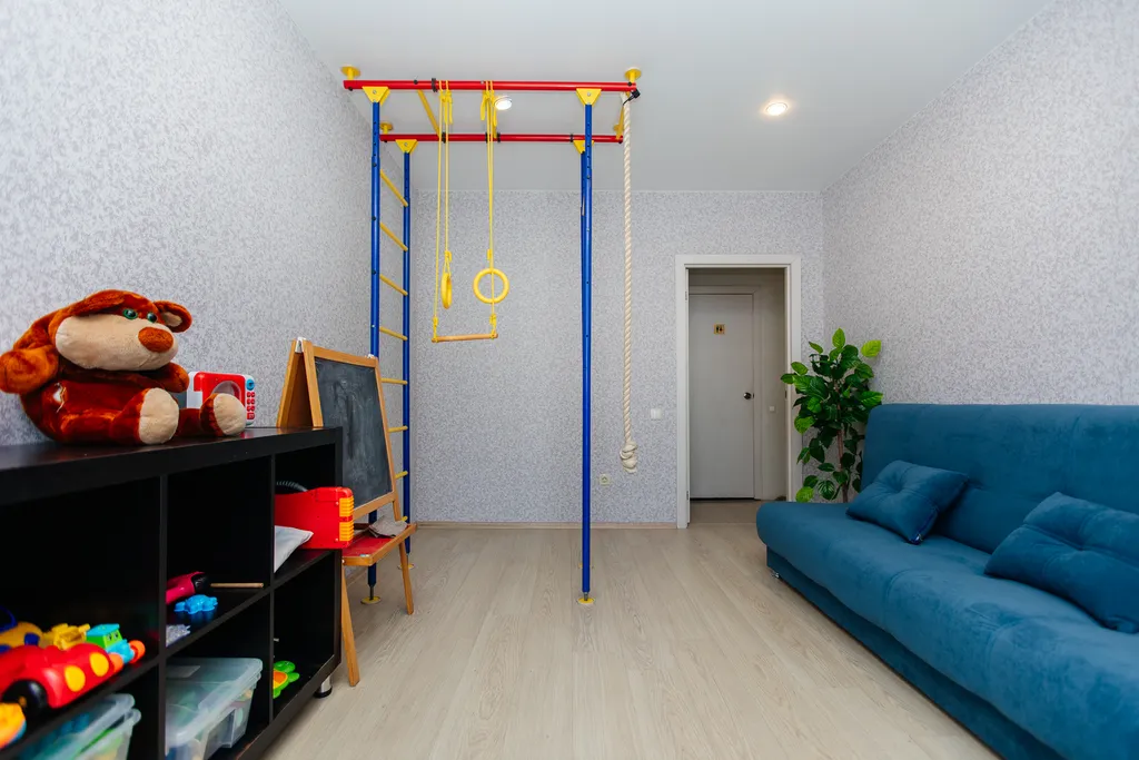 Просторный двухэтажный коттедж